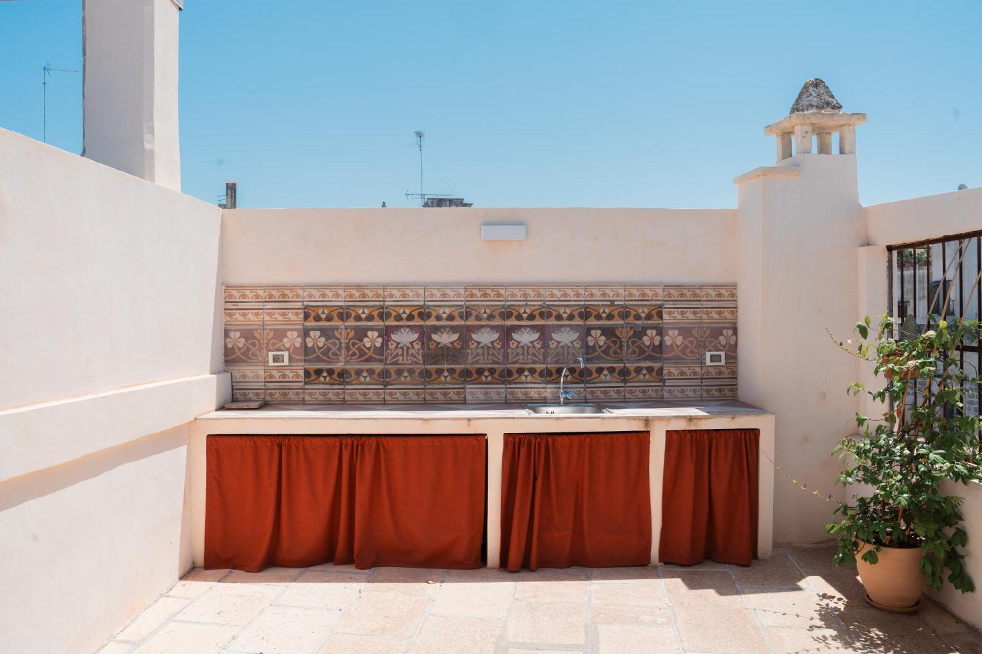 Lotus Apartment & Rooftop By Residence Colibri Lecce Exteriér fotografie